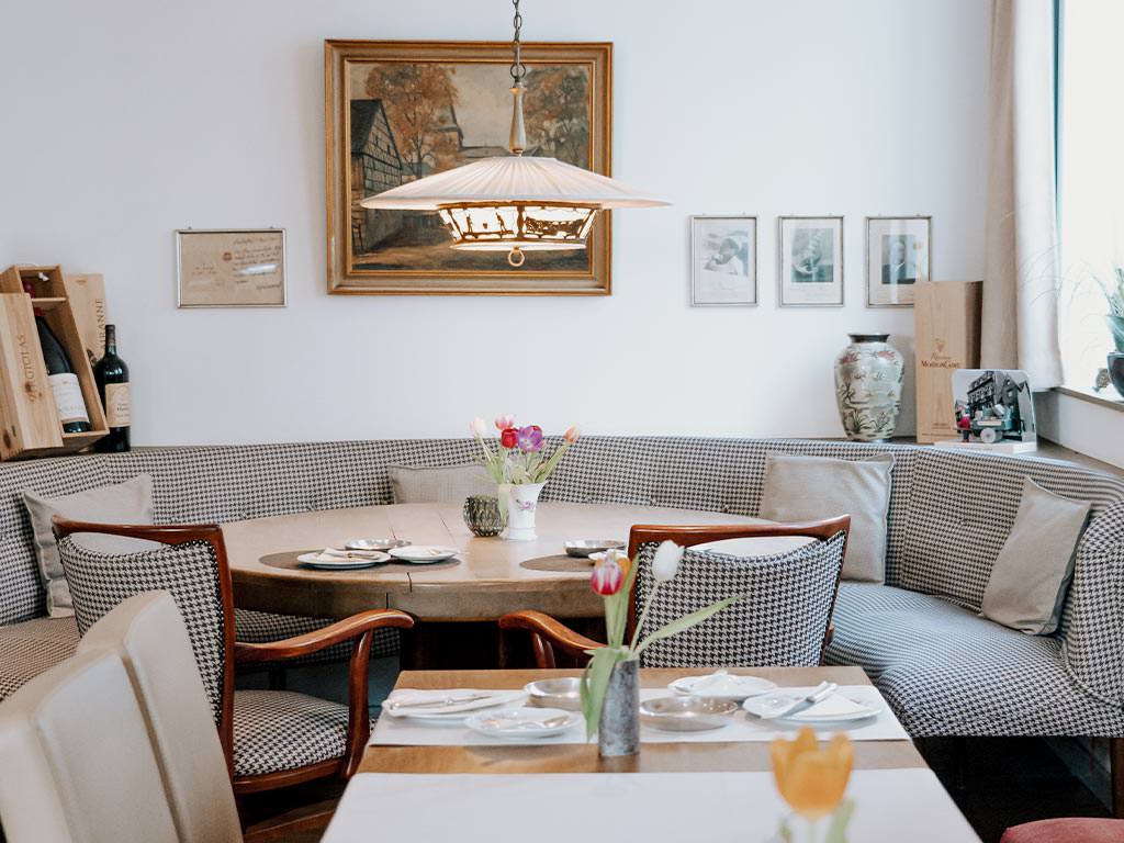 Tradition und Moderne Tradition und Moderne